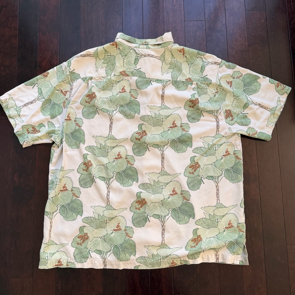 Tommy Bahama Silk Tropical Button up Size XXL Original Fit Green Leaf Vacation - Picture 4 of 5